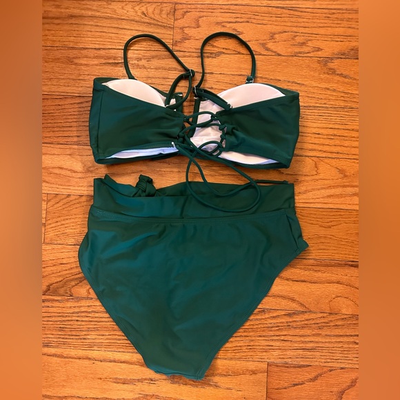 Green high rise bikini medium NWOT - Picture 2 of 2